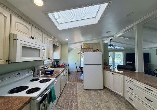 3rd image of 368 East Lake Dr, Myrtle Beach, SC 29575 | MLS# 2613124