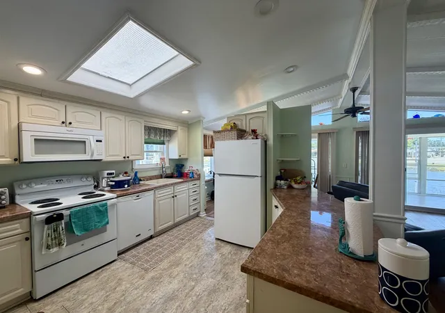 4th image of 368 East Lake Dr, Myrtle Beach, SC 29575 | MLS# 2613124