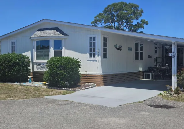 Photo 3 of Manufactured home for sale at 430 Pampas Dr, Myrtle Beach, SC 29575 | MLS# 2613175 | Listing updated on 2026-08-28