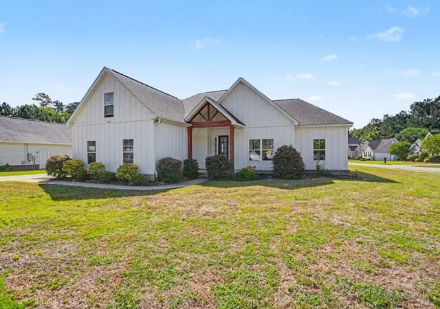 Photo 1 of Sale Pending at 1018 Dublin Dr, Conway, SC 29526 | MLS# 2613230 | Listing updated on 2026-06-24