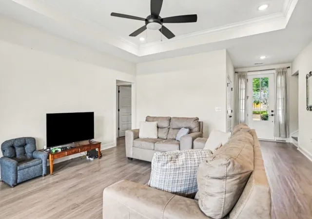 Photo 3 of Sale Pending at 1018 Dublin Dr, Conway, SC 29526 | MLS# 2613230 | Listing updated on 2026-06-24