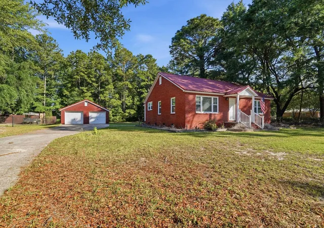 Homes for sale in Georgetown, SC | 2618 Rion St, Georgetown, SC 29440 | MLS# 2613265