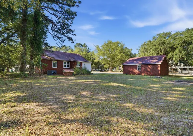 Homes for sale in Georgetown, SC | 2618 Rion St, Georgetown, SC 29440 | MLS# 2613265