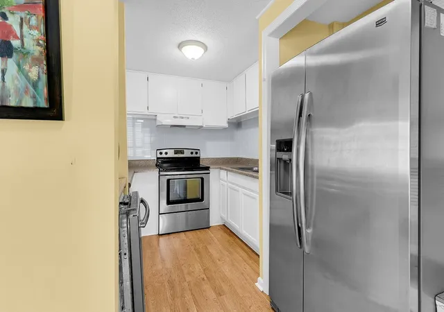3rd image of 726 Juniper Dr, Surfside Beach, SC 29575 | MLS# 2613286
