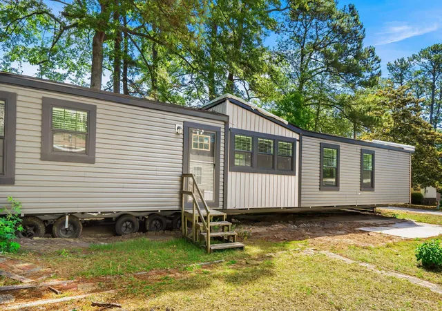 3rd image of 4 Islander Ct, Murrells Inlet, SC 29576 | MLS# 2613288