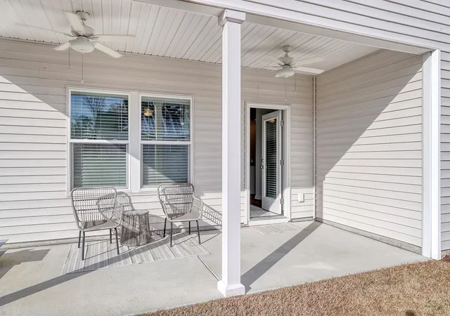 Photo 5 of Single family home for sale at 1009 Hainer Pl Dr, Conway, SC 29526 | MLS# 2613345 | Listing updated on 2026-08-25