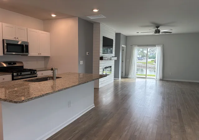 Photo 4 of Sale Pending at 187 S Reindeer Rd, Myrtle Beach, SC 29575 | MLS# 2613415 | Listing updated on 2026-08-20