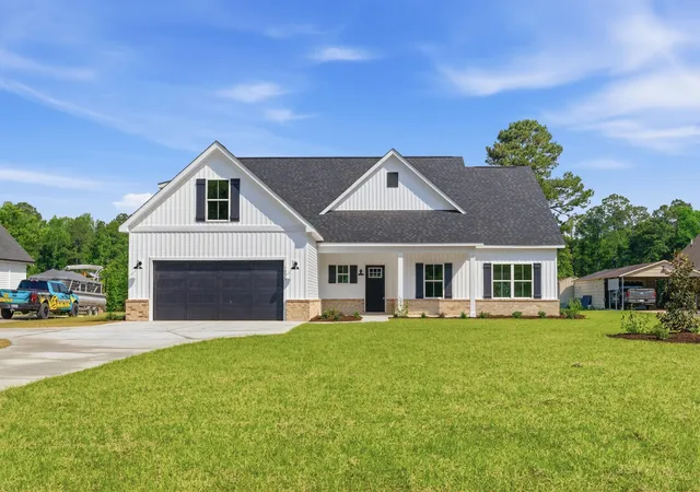 Photo 2 of Single family home for sale at 1035 Martin Ln, Conway, SC 29526 | MLS# 2613450 | Listing updated on 2026-08-26