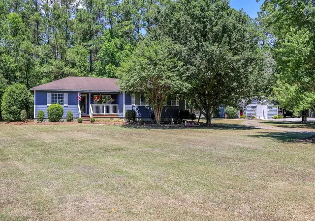 Homes for sale in Andrews, SC | 323 Roughbark Dr, Andrews, SC 29510 | MLS# 2613496