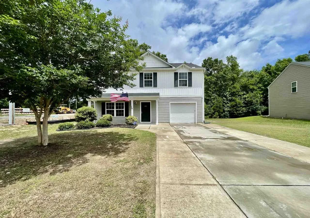 Homes for sale in Loris, SC | 101 Winding Path Dr, Loris, SC 29569 | MLS# 2613516