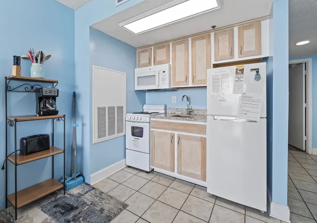 Photo 4 of Condo for sale at 1708 N Ocean Blvd #101, Myrtle Beach, SC 29577 | MLS# 2613541 | Listing updated on 2026-05-27