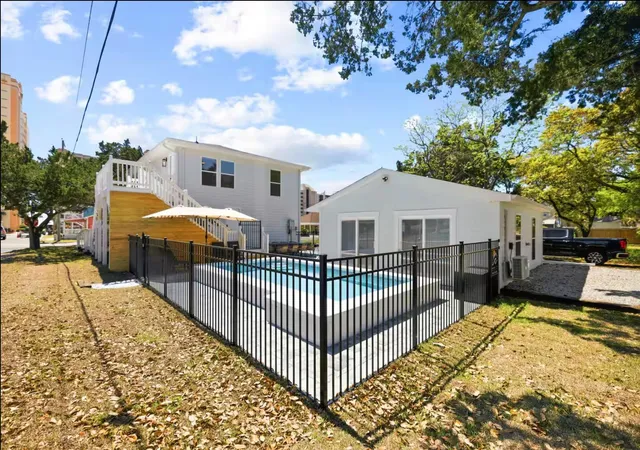Photo 3 of Sale Pending at 301 5th Avenue S, North Myrtle Beach, SC 29582 | MLS# 2613543 | Listing updated on 2026-08-26