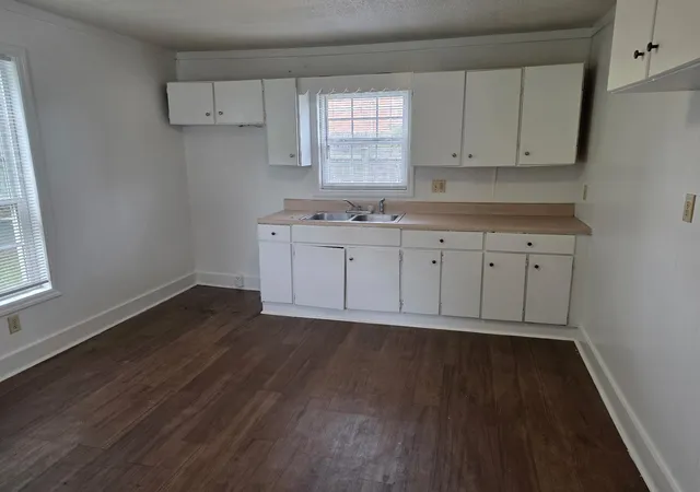 Photo 2 of Single family home for sale at 516 Gapway St, Mullins, SC 29574 | MLS# 2613549 | Listing updated on 2026-08-20