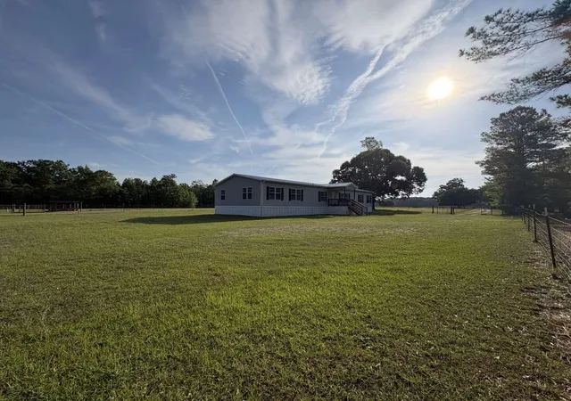 Photo 1 of Manufactured home for sale at 1660 Nathan Dr, Loris, SC 29569 | MLS# 2613558 | Listing updated on 2026-08-03