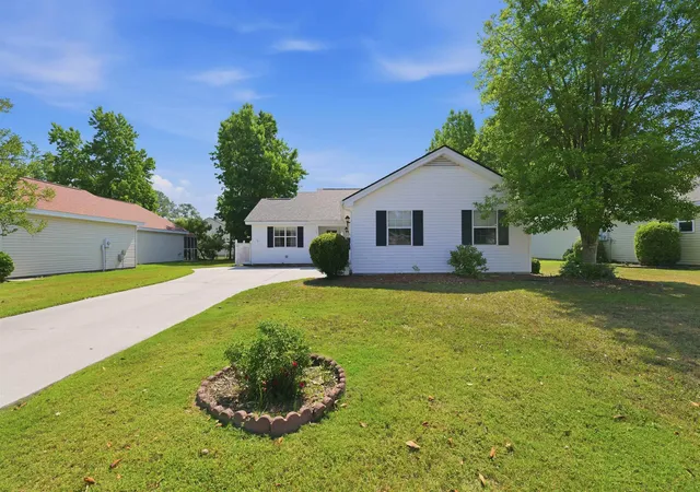 Photo 3 of Single family home for sale at 1305 Walton Heath Dr, Myrtle Beach, SC 29588 | MLS# 2613568 | Listing updated on 2026-06-26