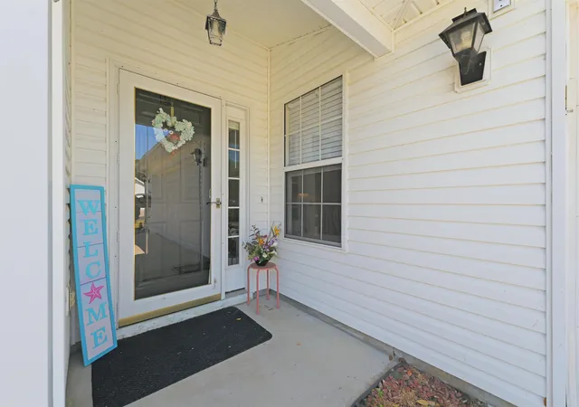 Photo 3 of Single family home for sale at 1305 Walton Heath Dr, Myrtle Beach, SC 29588 | MLS# 2613568 | Listing updated on 2026-06-26