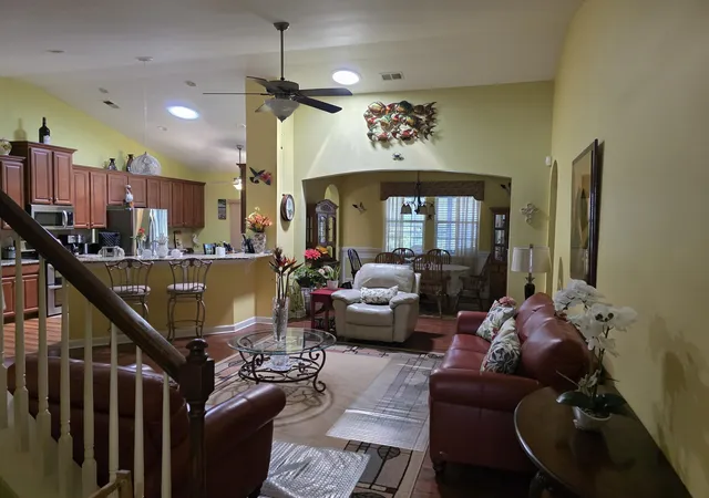 Photo 4 of Single family home for sale at 1575 Berkshire Ave, Myrtle Beach, SC 29577 | MLS# 2613571 | Listing updated on 2026-08-24