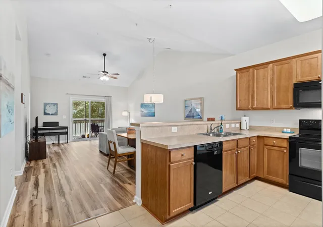 3rd image of 6253 Catalina Dr #1733, North Myrtle Beach, SC 29582 | MLS# 2613613