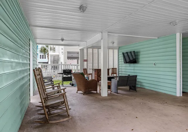 2nd image of 909 Perrin Dr, North Myrtle Beach, SC 29582 | MLS# 2613644