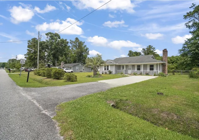 2nd image of 620 Mammie Dr, Myrtle Beach, SC 29588 | MLS# 2613738
