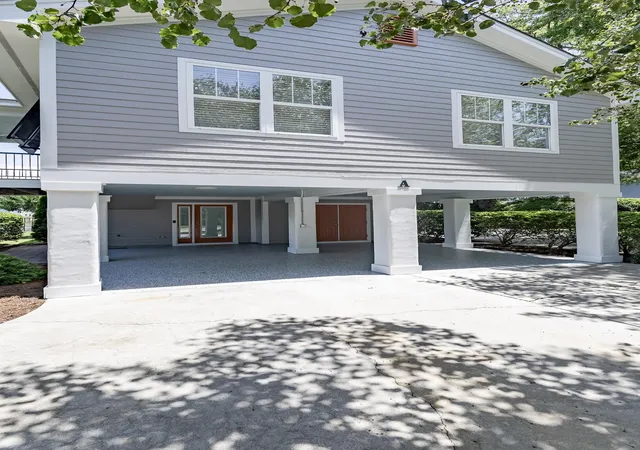 Photo 3 of Single family home for sale at 816 11th Avenue N, Surfside Beach, SC 29575 | MLS# 2613757 | Listing updated on 2026-08-03