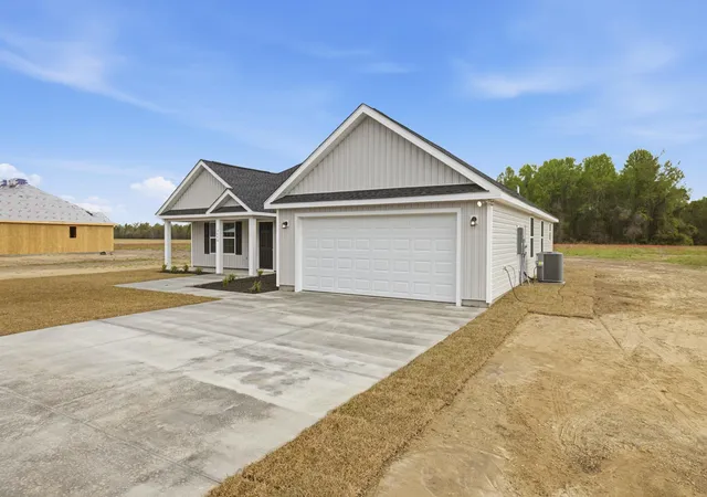 Photo 3 of Single family home for sale at 472 Sellers Rd, Conway, SC 29526 | MLS# 2613799 | Listing updated on 2026-05-29