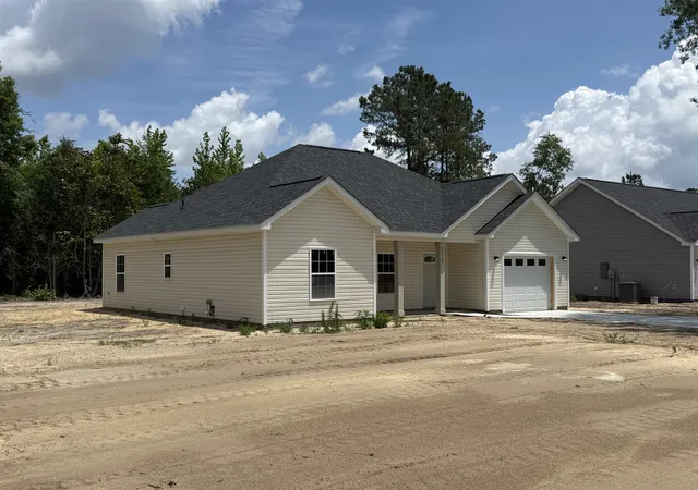 Homes for sale in Loris, SC | 10562 W Hwy 19, Loris, SC 29569 | MLS# 2613807