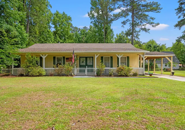 Photo 1 of Single family home for sale at 1451 Forestbrook Rd, Myrtle Beach, SC 29579 | MLS# 2613896 | Listing updated on 2026-09-17
