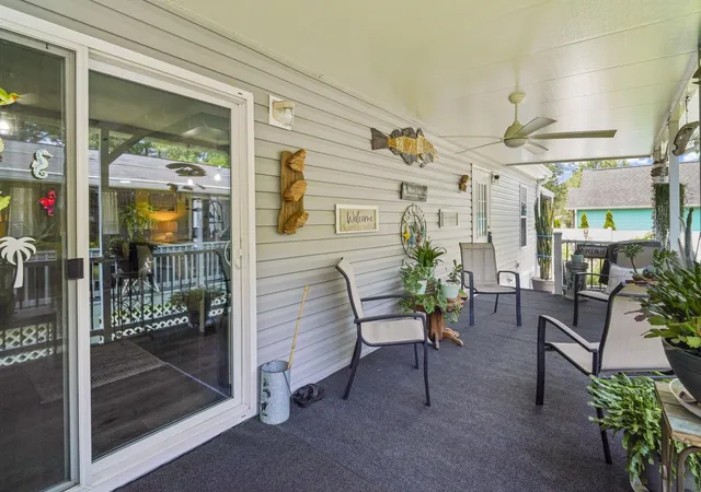 Photo 2 of Manufactured home for sale at 908 Pine Thicket St, Myrtle Beach, SC 29577 | MLS# 2613926 | Listing updated on 2026-07-01