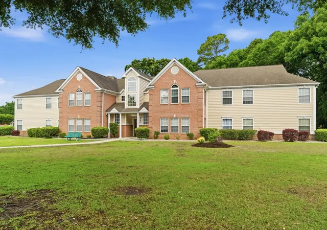 Listing Photo 2 - Condo for sale in building located at 4390 Daphne Ln, Murrells Inlet, SC 29576 - Unit #D