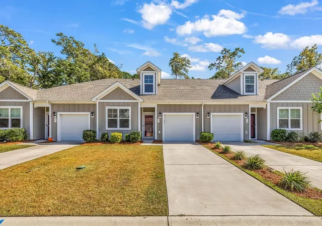 Photo 1 of Townhouse for sale at 87 Vineyard Pl #34, Pawleys Island, SC 29585 | MLS# 2614034 | Listing updated on 2026-08-03