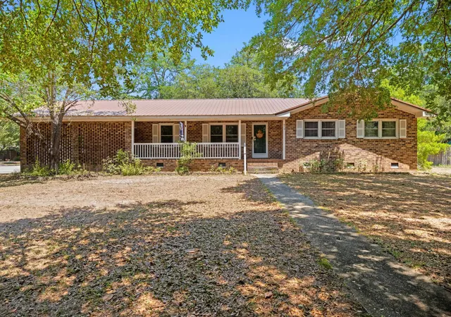 Photo 1 of Single family home for sale at 410 Paul St, Conway, SC 29527 | MLS# 2614117 | Listing updated on 2026-10-08
