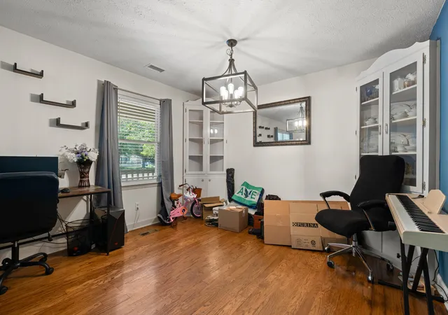 Photo 3 of Single family home for sale at 410 Paul St, Conway, SC 29527 | MLS# 2614117 | Listing updated on 2026-10-08