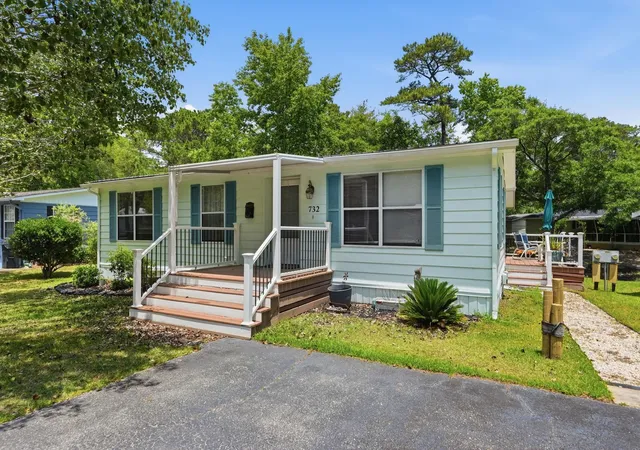 Photo 2 of Manufactured home for sale at 732 Raleigh Trl, Murrells Inlet, SC 29576 | MLS# 2614132 | Listing updated on 2026-07-31