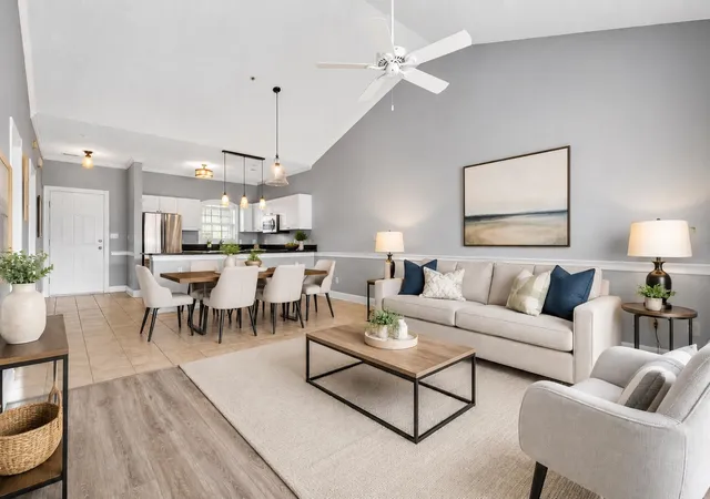 Listing Photo 3 - Condo for sale in building located at 4860 Carnation Cir, Myrtle Beach, SC 29577 - Unit #302