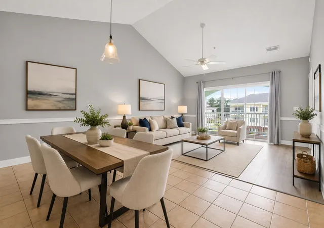 Listing Photo 4 - Condo for sale in building located at 4860 Carnation Cir, Myrtle Beach, SC 29577 - Unit #302