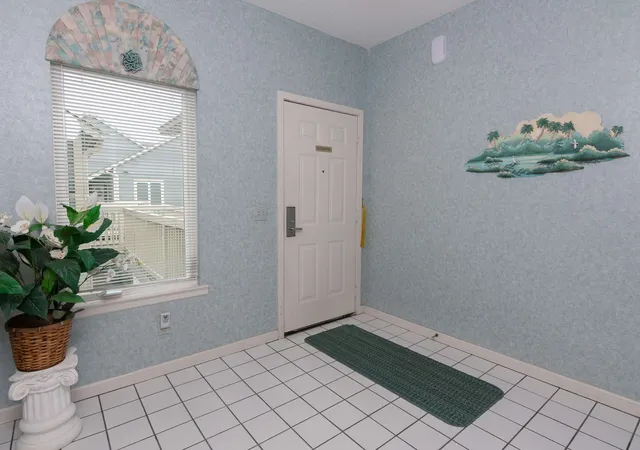 Listing Photo 2 - Condo for sale in building located at 800 Castleford Cir, Myrtle Beach, SC 29572 - Unit #4-E