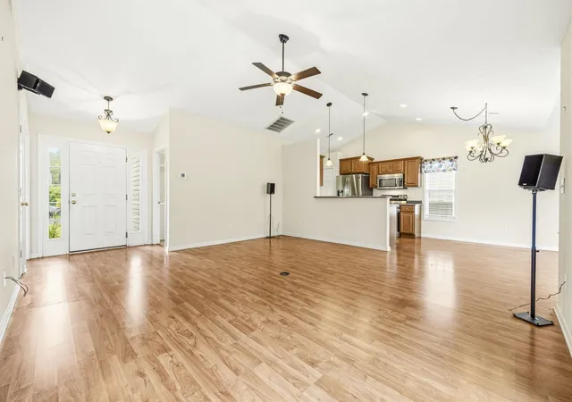 Homes for sale in Murrells Inlet, SC | 3146 Shorecrest Bay Dr, Murrells Inlet, SC 29576 | MLS# 2614238