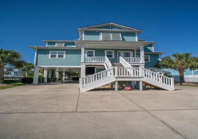 1st image of 429 Oak Ave, Murrells Inlet, SC 29576 | MLS# 2614250
