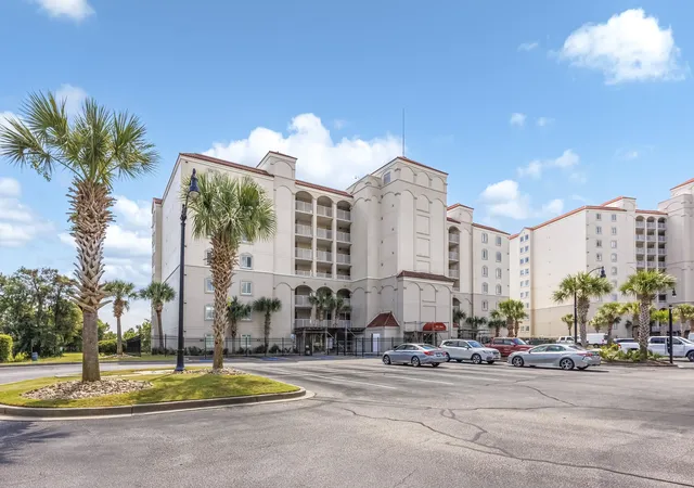 2nd image of 2151 Bridgeview Ct, North Myrtle Beach, SC 29582