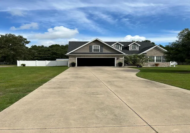 Photo 2 of Sale Pending at 978 Knotty Branch Rd, Conway, SC 29527 | MLS# 2614343 | Listing updated on 2026-06-06