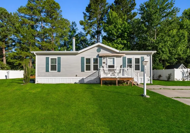 1st image of 1040 Palm Dr, Conway, SC 29526 | MLS# 2614368