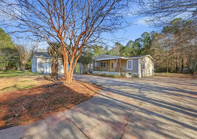 Photo 2 of Manufactured home for sale at 3469 Cypress Dr, Little River, SC 29566 | MLS# 2614370 | Listing updated on 2026-08-26
