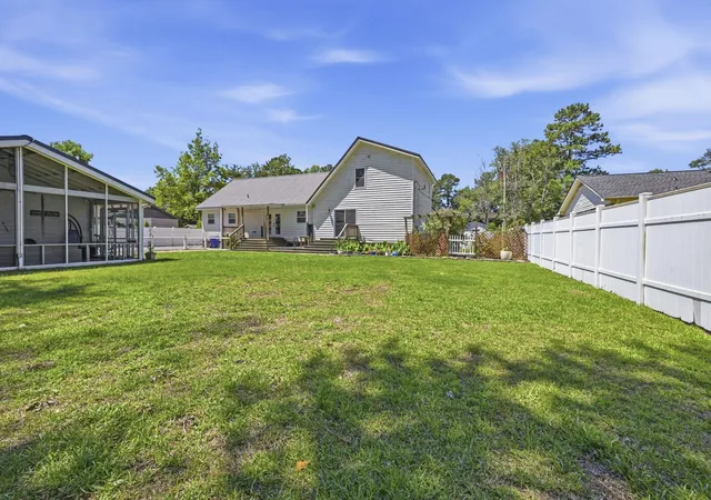 2nd image of 104 Clemson Rd, Conway, SC 29526 | MLS# 2614383