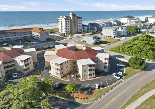4th image of 609 Hillside Dr, North Myrtle Beach, SC 29582