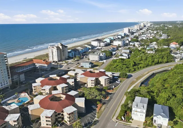 5th image of 609 Hillside Dr, North Myrtle Beach, SC 29582