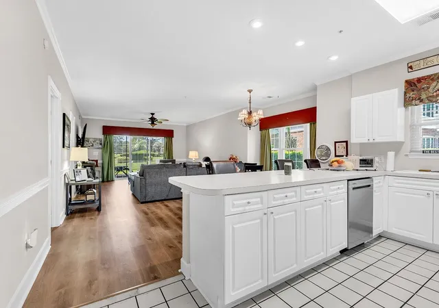 Listing Photo 4 - Condo for sale in building located at 4827 Orchid Wy, Myrtle Beach, SC 29577 - Unit #105