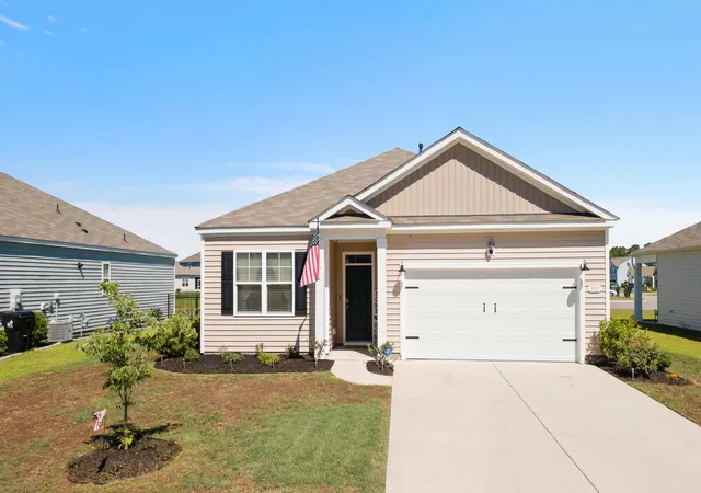 Photo 1 of Single family home for sale at 3923 Nandina Ct, Conway, SC 29526 | MLS# 2614498 | Listing updated on 2026-07-14