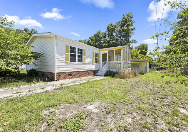 Photo 1 of Manufactured home for sale at 726 Oliver Dr, Murrells Inlet, SC 29576 | MLS# 2614511 | Listing updated on 2026-08-03