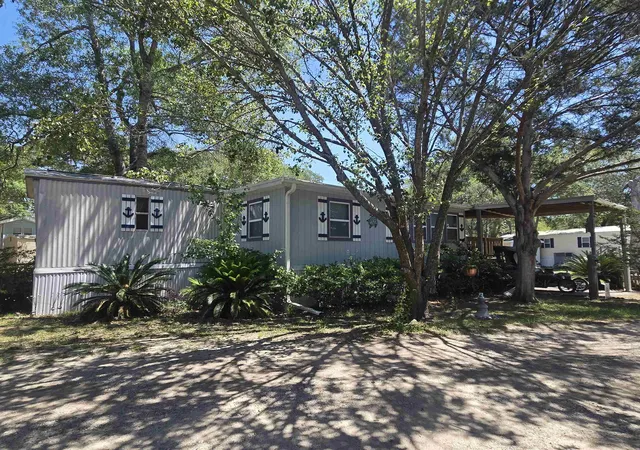 Homes for sale in Garden City Beach, SC | 348 Bridge St, Garden City Beach, SC 29576 | MLS# 2614520